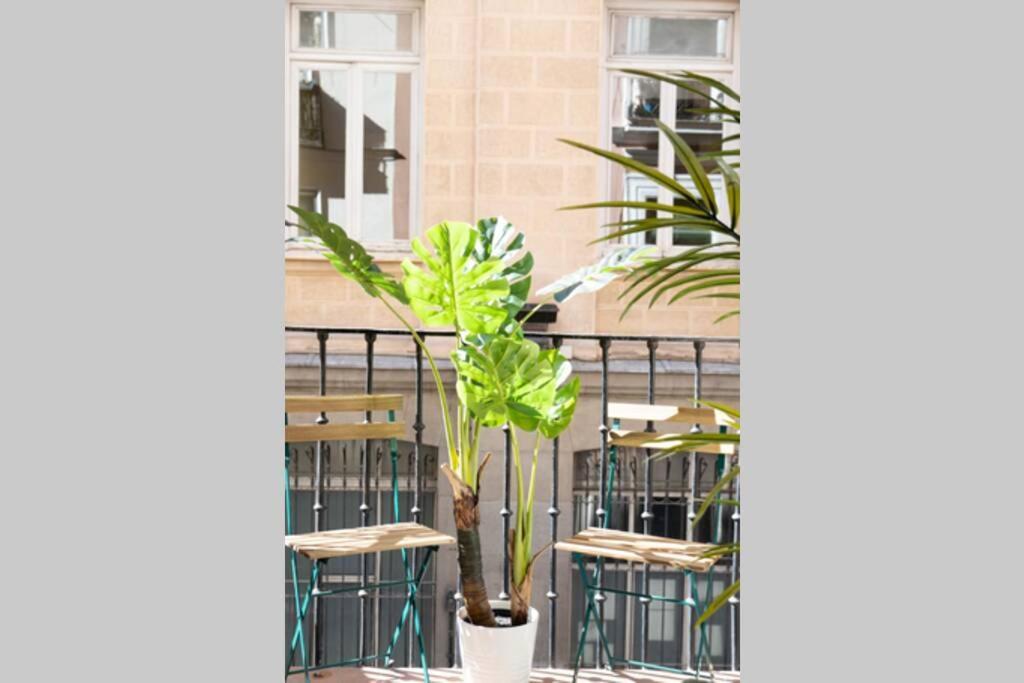 Luxury Apartment Puerta Del Sol City Center Gran Via With Ac Madrid Ngoại thất bức ảnh